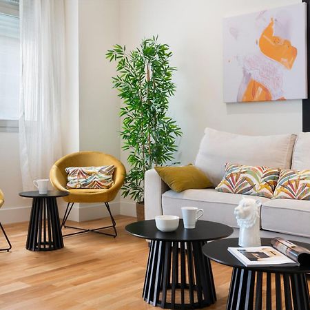 Magno Apartments Casa Del Correo Mayor I إشبيلية المظهر الخارجي الصورة